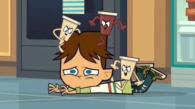 - I can't believe I'm losing
a fight to pudding cups. - Total DramaRama