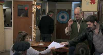 - I can't believe this!
- It's called "The Sand Giant". - The Distinguished Citizen