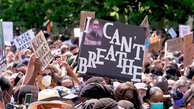 I can't breathe!
I can't breathe! - Sound of the Police