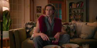 I can't even breathe
in the same room as you. - Hot Frosty