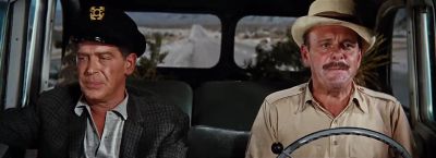 I can't cross here - It's a Mad Mad Mad Mad World