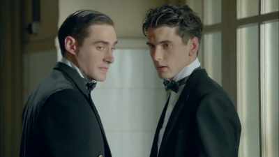 I can't depend on
my deadbeat ex for anything, - Grand Hotel