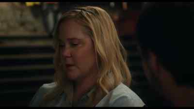- I can't do this.
- Can't do... Can't do what? - Kinda Pregnant