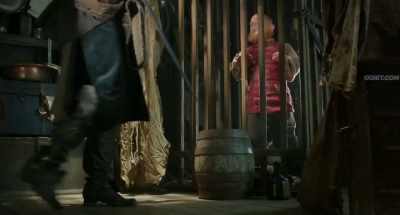 I can't fight in this... - Iron Mask