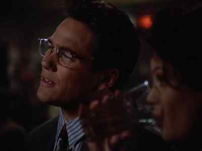 I can't figure out how he's doing this. - Lois & Clark: The New Adventures of Superman