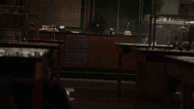 I can't get a clean shot, Shaw. - Person of Interest