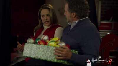 I can't get a feel - Christmas Wishes & Mistletoe Kisses