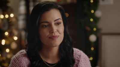 I can't even get
a second interview anywhere. - Unwrapping Christmas: Mia's Prince