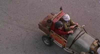 - I can't hear anything.
- I'm into ultrasonic. - The Little Rascals