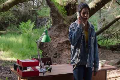 I can't hear you. Who is this? - The A List
