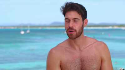 I can't help it if girls
physically throw themselves - Love Island