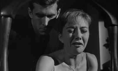 I can't help it, Peter. - On the Beach