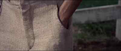 - I can't hold him.
- Then let go! - The Reivers