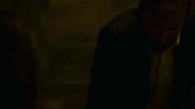 - I can't judge its depth.
- Yeah. - Absentia