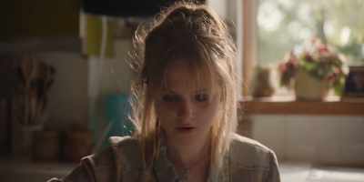 I can't keep things - Elizabeth Is Missing