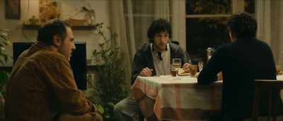 I can't live here.
I want to leave this house. - My Happy Family