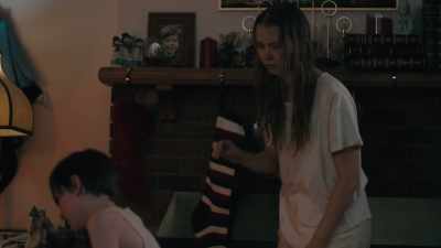 I can't reach. I'm
really sorry, mama. - House of Chains