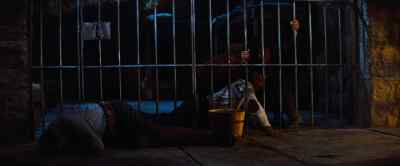 - I can't reach it.
- Reach with the dipper. - The Bravados