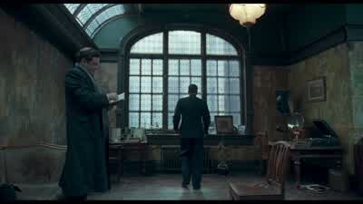 I can’t read this. - The King's Speech