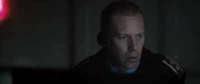 I can't see anything. - The Guilty