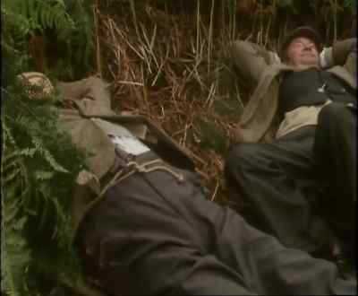 I can't see 'im.
Ooh! I can't see 'im. - Last of the Summer Wine