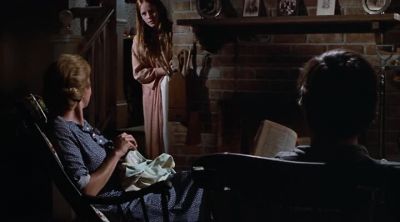-I can't sleep, Mama.
-Try to read for a while. - The Waltons
