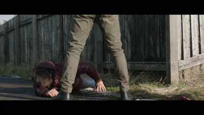 ♪ I can't stand this atmosphere - Anna and the Apocalypse