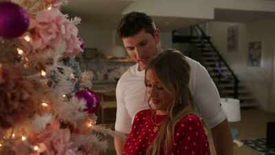 ♪ I can't stop loving you ♪ - Christmas in the Spotlight