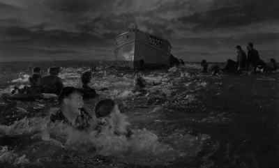 I can't swim. - Dunkirk