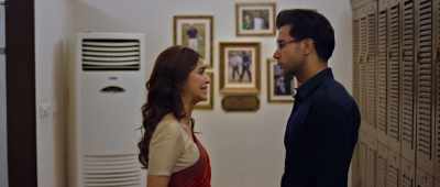 I can't take this anymore.
I'll admit I accepted a bribe. - Shaadi Mein Zaroor Aana