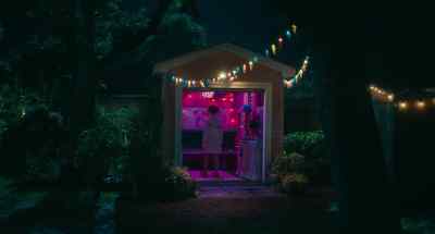 - I can't, tonight
is, it's very special- - Lisa Frankenstein