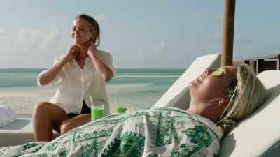 I can't wait to hear your take
on Clarity and Connection. - Love in the Maldives