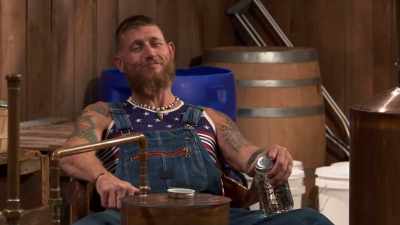 I can't wait to see - Moonshiners: Master Distiller