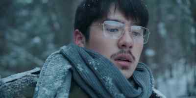 I can't walk any more. - The Breaking Ice