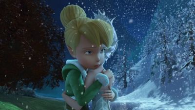 I can't watch, Fiona. - Secret of the Wings