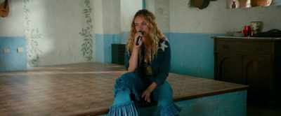 ♪ I was cheated by you ♪ - Mamma Mia! Here We Go Again
