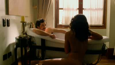 I come from nothing, Valeria... - Narcos
