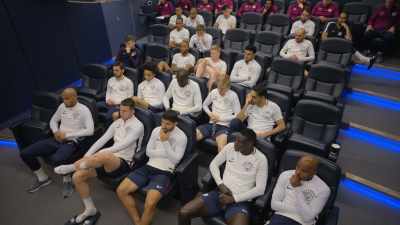 I completely understand,
but we have to try, guys. - All or Nothing: Manchester City