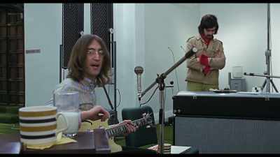 I con a Lowrey, but it didn't sing well. - The Beatles: Get Back