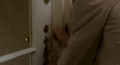 - I could be here till tomorrow. - The Holiday