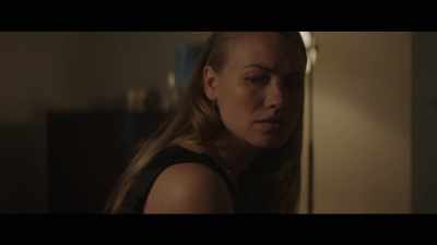 - I could fucking end this right now.
- Stab me. - Angel of Mine