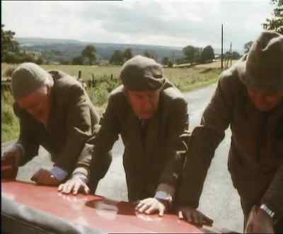 I could get a bellyful of this! - Last of the Summer Wine