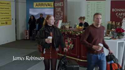 I could hear that
guy's bagpipe music - A Merry Scottish Christmas