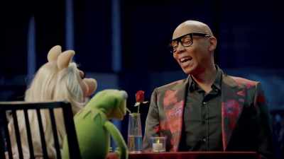 I could not agree with you more.
(CHUCKLES) - Muppets Now