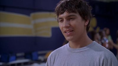 I could probably show you better then I could tell you - Bring It on: All or Nothing