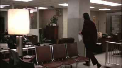 - You the manager? - Dog Day Afternoon