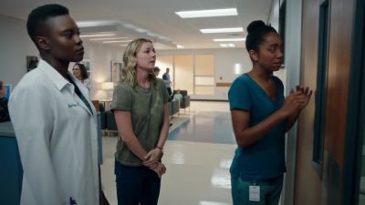 I couldn't understand
what was going on in the ER. - The Resident