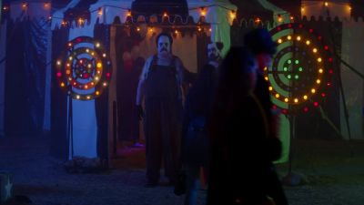 - I count four. - Are You Afraid of the Dark?
