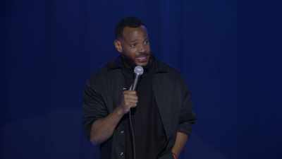 Și cred că rolul ăsta îi va prinde bine." - Marlon Wayans: God Loves Me