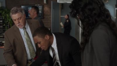 "Dear boss, do you like my work? - Rizzoli & Isles